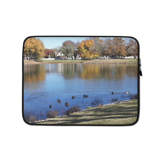 GG - Laptop Sleeve - Pond